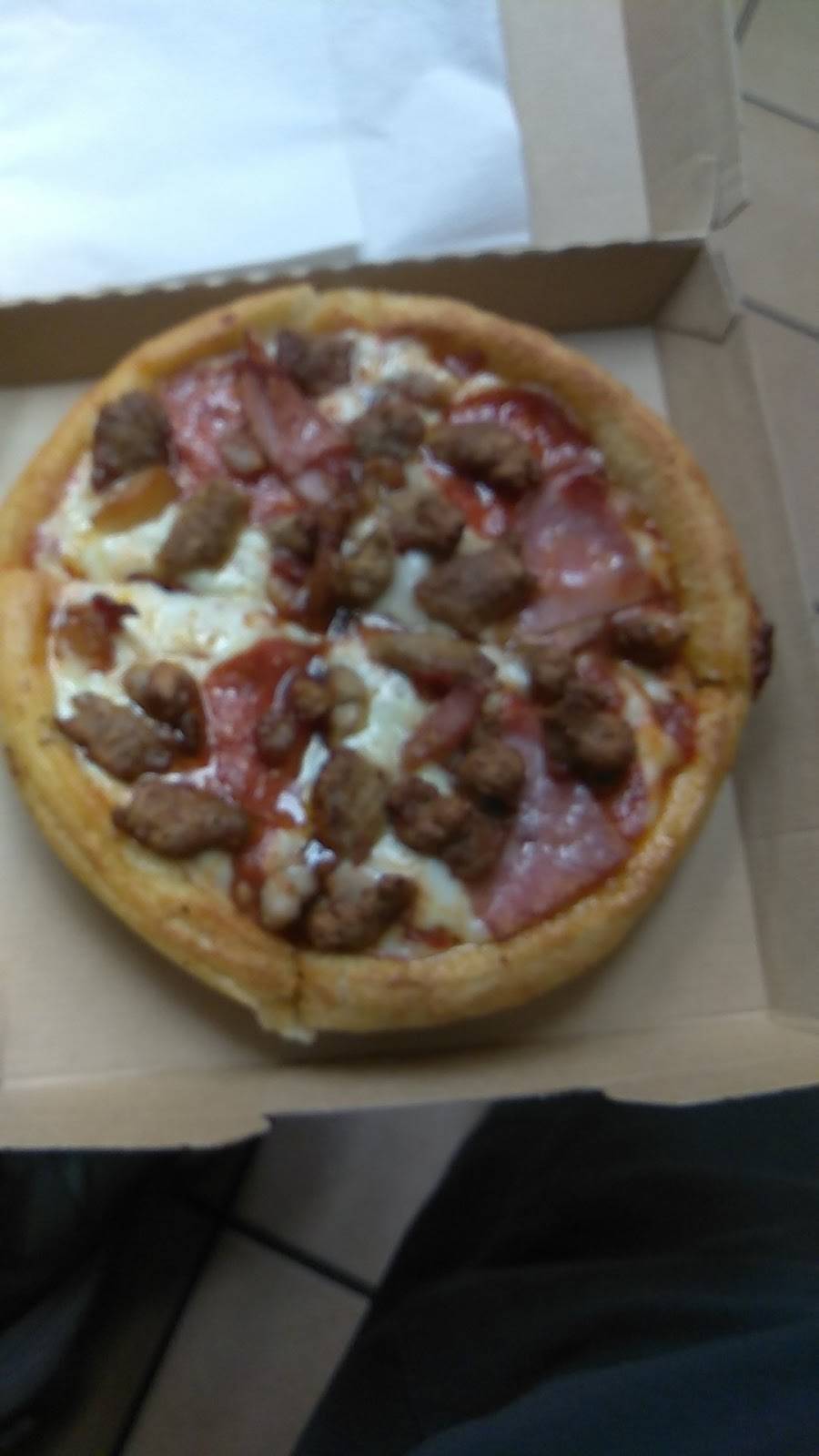 Pizza Hut | restaurant | 1501 Maryland Ave NE A&B, Washington, DC 20002, USA | 2023963300 OR +1 202-396-3300