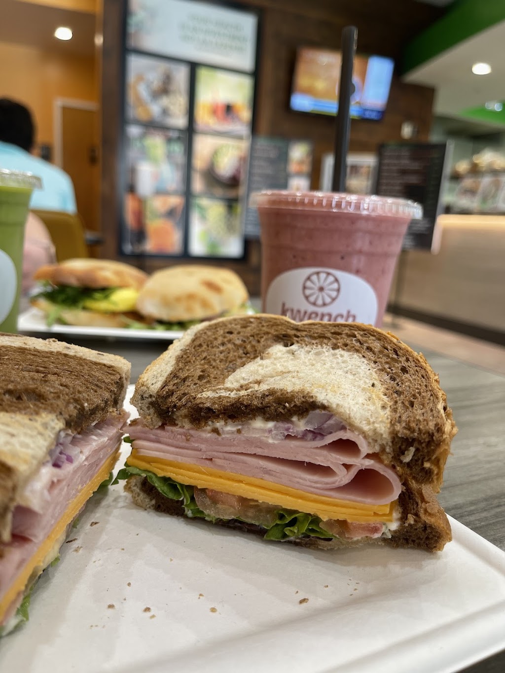 Kwench Juice Cafe Naples | restaurant | 5995 Pine Ridge Rd, Naples, FL 34119, USA | 2393026964 OR +1 239-302-6964