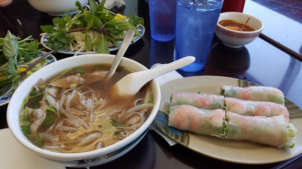 Pho Lee Hoa Phat II | restaurant | 3495 Sonoma Blvd # H, Vallejo, CA 94590, USA | 7075572780 OR +1 707-557-2780