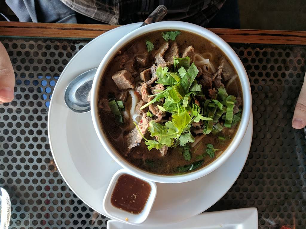 Sabai | restaurant | 2727 W Broad St, Richmond, VA 23220, USA | 8043674992 OR +1 804-367-4992