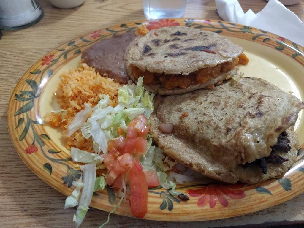 Monicas Diner | restaurant | 1541 Belvidere St, Waukegan, IL 60085, USA | 8473364740 OR +1 847-336-4740