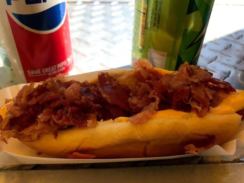 Kevins Hot Dog Stand | restaurant | 203 N Central Ave, Phoenix, AZ 85004, USA | 4805284383 OR +1 480-528-4383