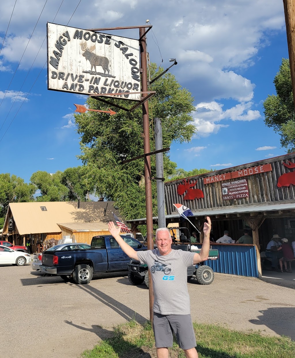 The Mangy Moose | restaurant | 108 Riverside Ave, Riverside, WY 82325, USA | 3073275117 OR +1 307-327-5117