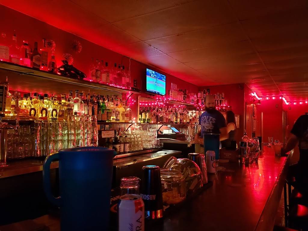 Mickeys Tavern | night club | 2907 Gallatin Pike, Nashville, TN 37216, USA | 6158525228 OR +1 615-852-5228