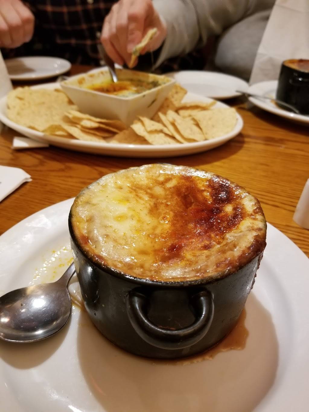 Kelleys Restaurant | restaurant | 5076 Velasko Rd, Syracuse, NY 13215, USA | 3154786773 OR +1 315-478-6773