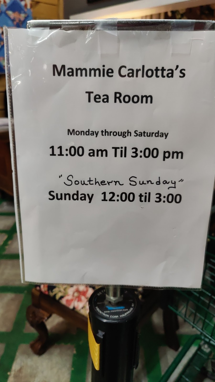 Mammie Carlottas | restaurant | 6725 Ringgold Rd, East Ridge, TN 37412, USA | 4232697869 OR +1 423-269-7869