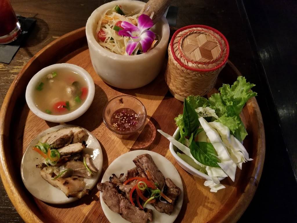 Noi Thai Cuisine | restaurant | Royal Hawaiian Center Building C, Level 3-C308, 2301 Kalakaua Ave, Honolulu, HI 96815, USA | 8086644039 OR +1 808-664-4039