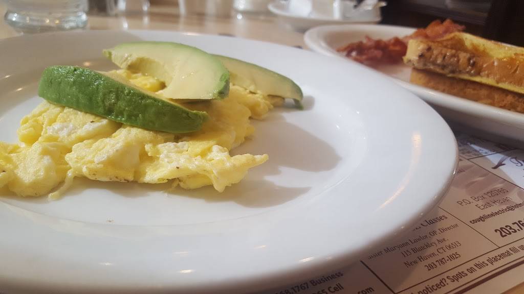 EAST HAVEN VILLAGE FAMILY RESTAURANT | restaurant | 699 Main St, East Haven, CT 06512, USA | 2034695759 OR +1 203-469-5759