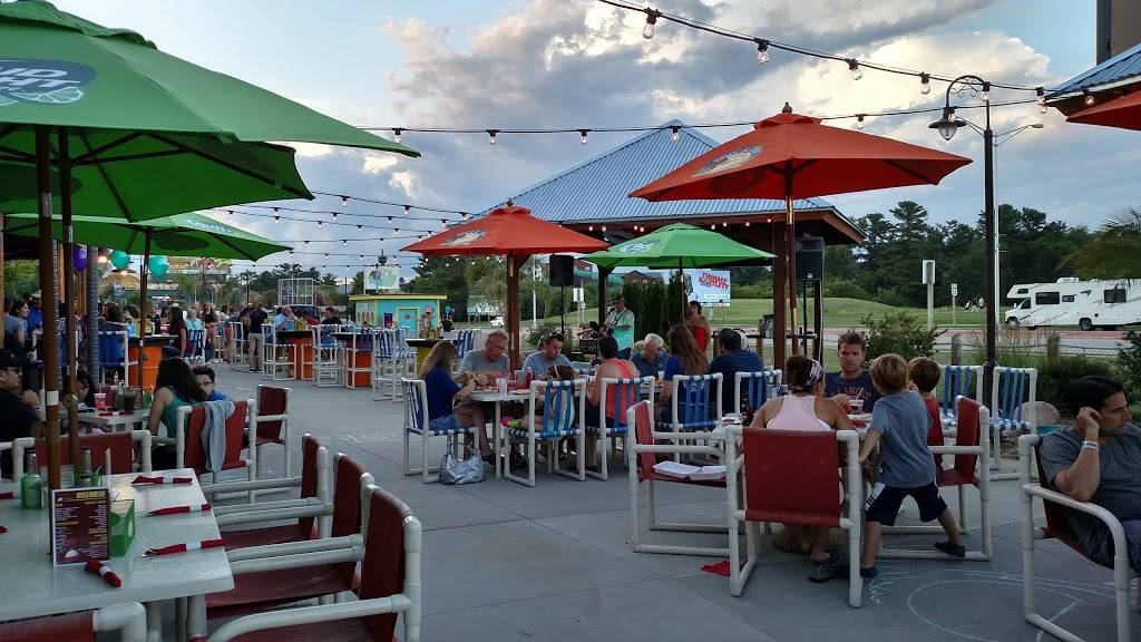 Bobbers Island Grill | restaurant | 750 Wisconsin Dells Pkwy S, Wisconsin Dells, WI 53965, USA | 6082541800 OR +1 608-254-1800