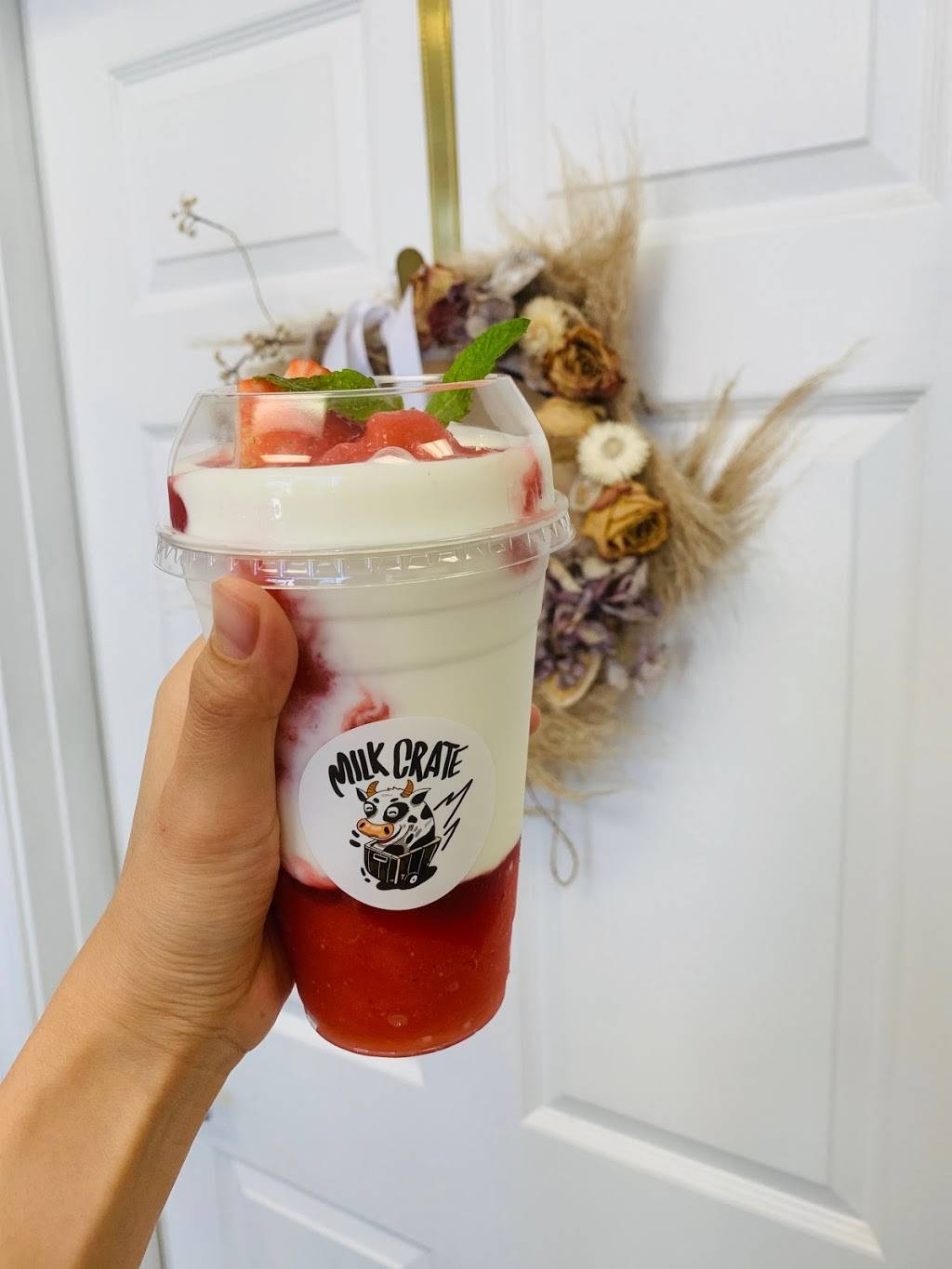 Milk Crate | restaurant | 5138 Hollywood Blvd, Los Angeles, CA 90027, USA | 3235223315 OR +1 323-522-3315