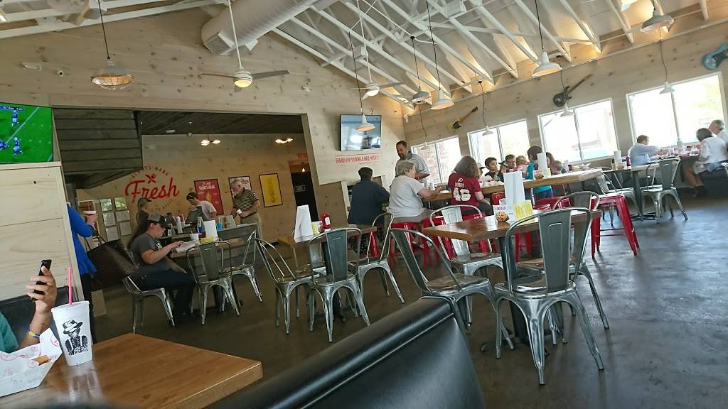 Slim Chickens | restaurant | 229 N Thompson Ln, Murfreesboro, TN 37129, USA | 6152036156 OR +1 615-203-6156