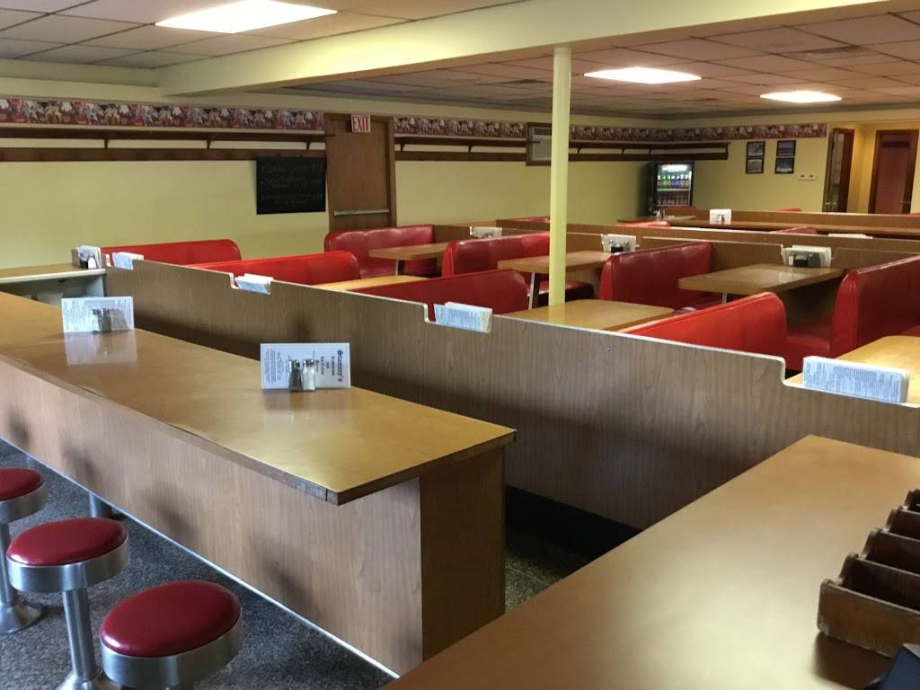 Stanneys Ice Cream & Sandwich | restaurant | 300 Union St, Holbrook, MA 02343, USA | 7817671210 OR +1 781-767-1210