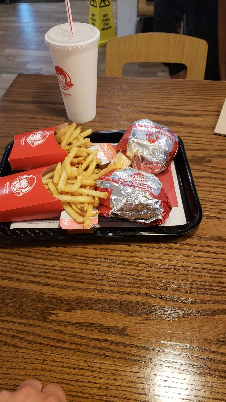 Wendys | restaurant | 2215 N Washtenaw Ave, Chicago, IL 60647, USA | 7733429339 OR +1 773-342-9339