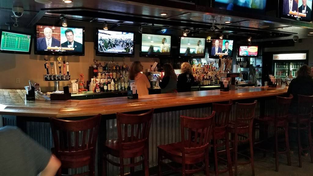 Della Roses Local Tavern | restaurant | 1204 Agora Dr, Bel Air, MD 21014, USA | 4104209200 OR +1 410-420-9200