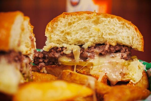 5-8 Grill & Tap | restaurant | 1741 S Robert St, West St Paul, MN 55118, USA | 6514565858 OR +1 651-456-5858