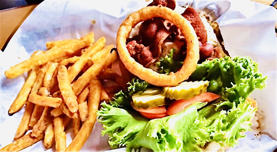 Backyard Bar and Grill | restaurant | 4914 Burleson Rd, Austin, TX 78744, USA | 5129538408 OR +1 512-953-8408