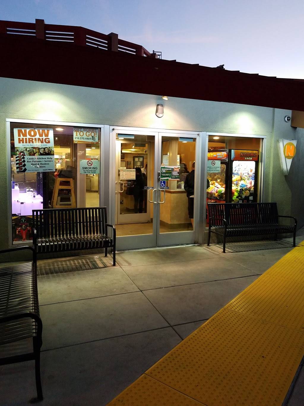 NORMS Restaurant | restaurant | 501 N Azusa Ave, West Covina, CA 91791, USA | 6268592375 OR +1 626-859-2375