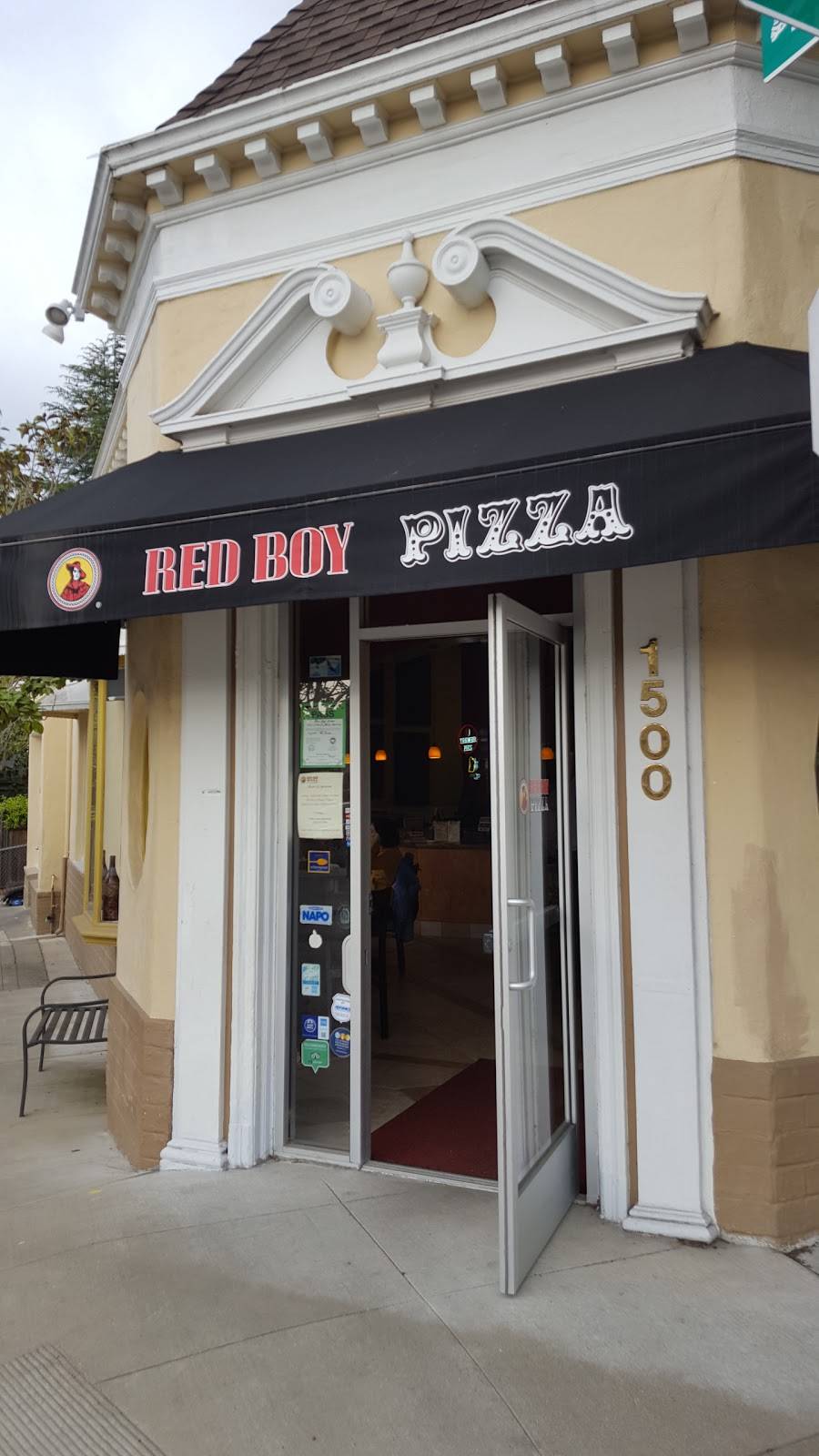 Red Boy Pizza Oakland-Montclair | restaurant | 1500 Leimert Blvd, Oakland, CA 94602, USA | 5105319999 OR +1 510-531-9999