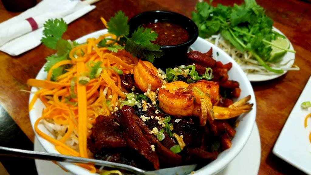 Pho Dat Thanh | restaurant | 510 York Rd, Towson, MD 21204, USA | 4102969118 OR +1 410-296-9118