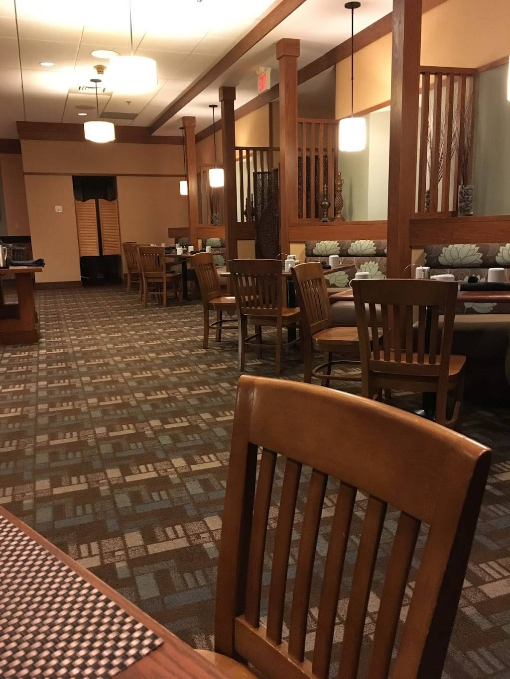 Heartland Grill | restaurant | 706 John Nolen Dr, Madison, WI 53713, USA | 6082589505 OR +1 608-258-9505