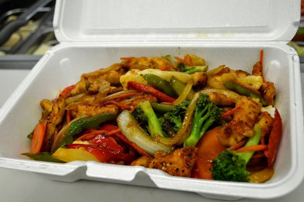 Hue Fusion Food Market | restaurant | 1601 Cecil B. Moore Ave, Philadelphia, PA 19121, USA | 2152368888 OR +1 215-236-8888