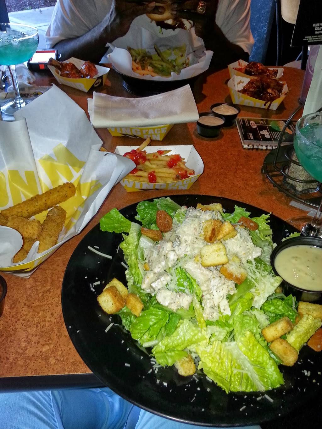 Buffalo Wild Wings | restaurant | 1023 Brook Forest Ave, Shorewood, IL 60404, USA | 8154393320 OR +1 815-439-3320