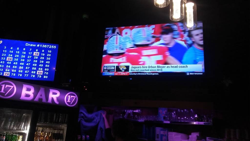 Bar 17 | restaurant | 4555 State Rd, Cleveland, OH 44109, USA | 2168101717 OR +1 216-810-1717