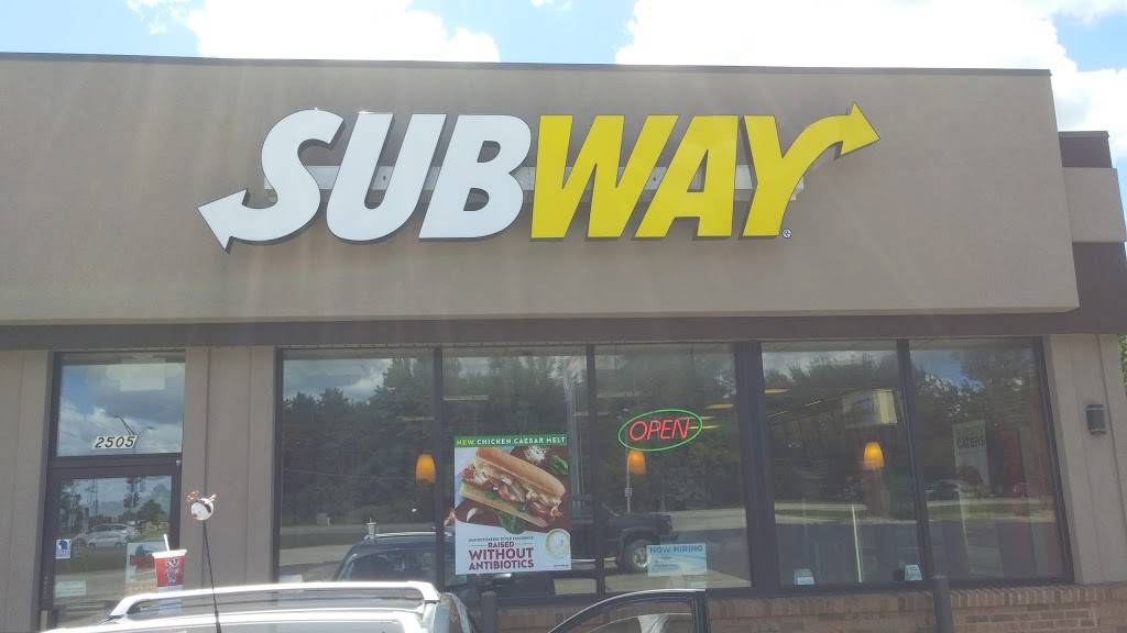 Subway | restaurant | 2505 W Northland Ave, Appleton, WI 54914, USA | 9208307727 OR +1 920-830-7727