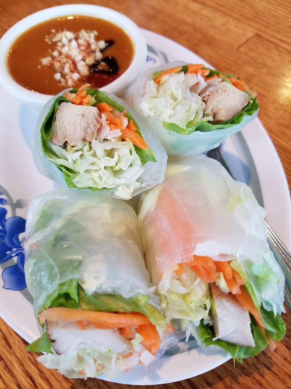 Nisas Thai Kitchen | restaurant | 575 E Harbor Dr, Warrenton, OR 97146, USA | 5038615645 OR +1 503-861-5645