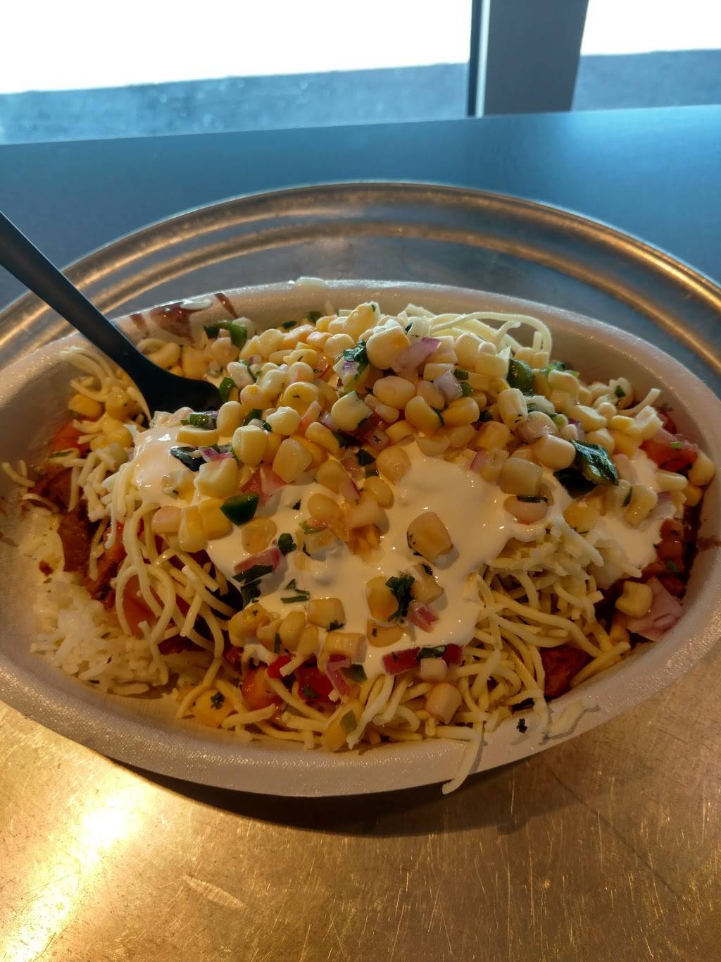 Chipotle Mexican Grill | restaurant | 3540 4th St N, St. Petersburg, FL 33704, USA | 7275256247 OR +1 727-525-6247