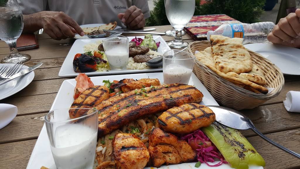 Sahara Restaurant & Grill | restaurant | 7600 Forbes Ave, Pittsburgh, PA 15221, USA | 4127276220 OR +1 412-727-6220