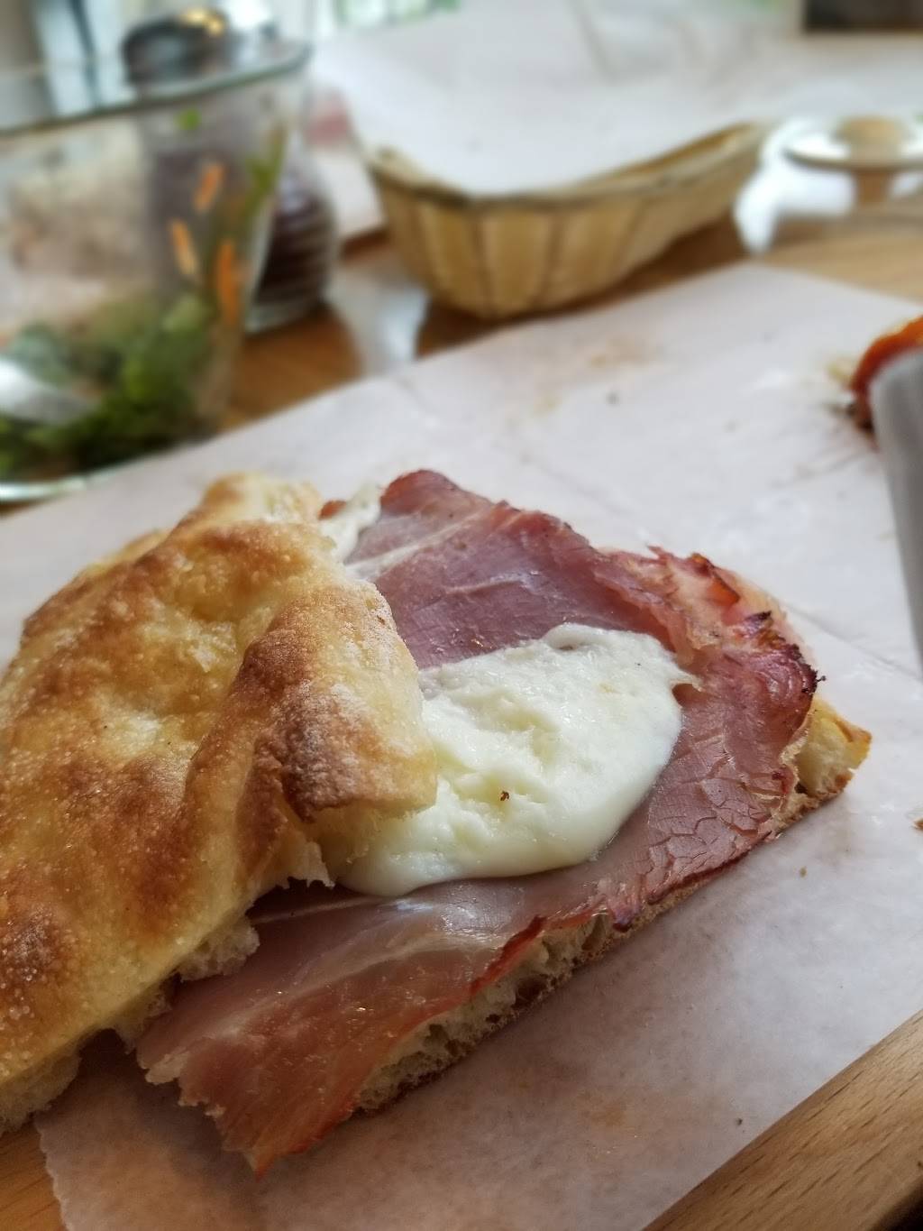 Focaccia | Italian Eatery | restaurant | 85 Cypress Point Pkwy #1, Palm Coast, FL 32164, USA | 3862835617 OR +1 386-283-5617