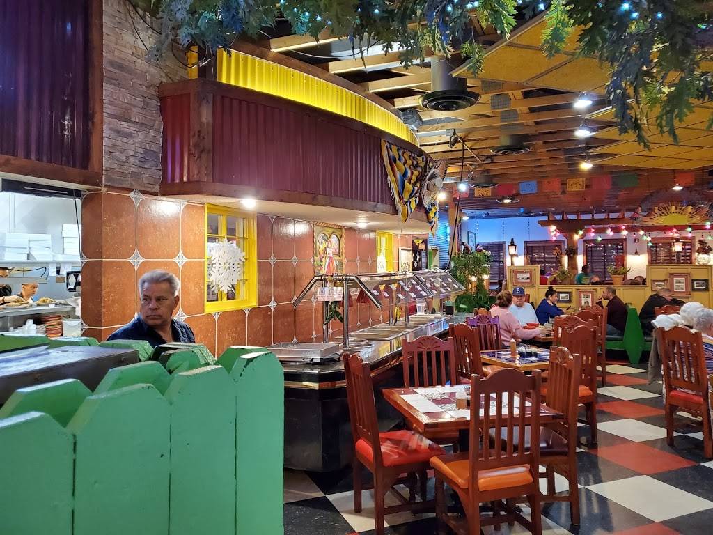 Leos Mexican Food Restaurant | restaurant | 7520 Remcon Cir, El Paso, TX 79912, USA | 9158331189 OR +1 915-833-1189