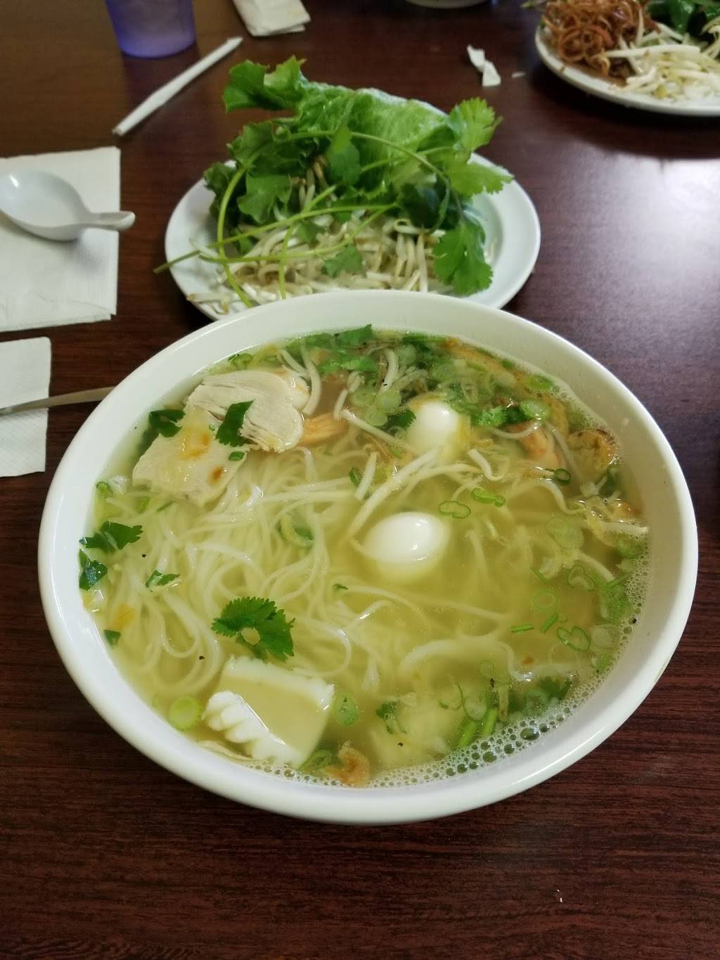 A Chau Restaurant | restaurant | 5103 S 3rd St, Louisville, KY 40214, USA | 5023644262 OR +1 502-364-4262