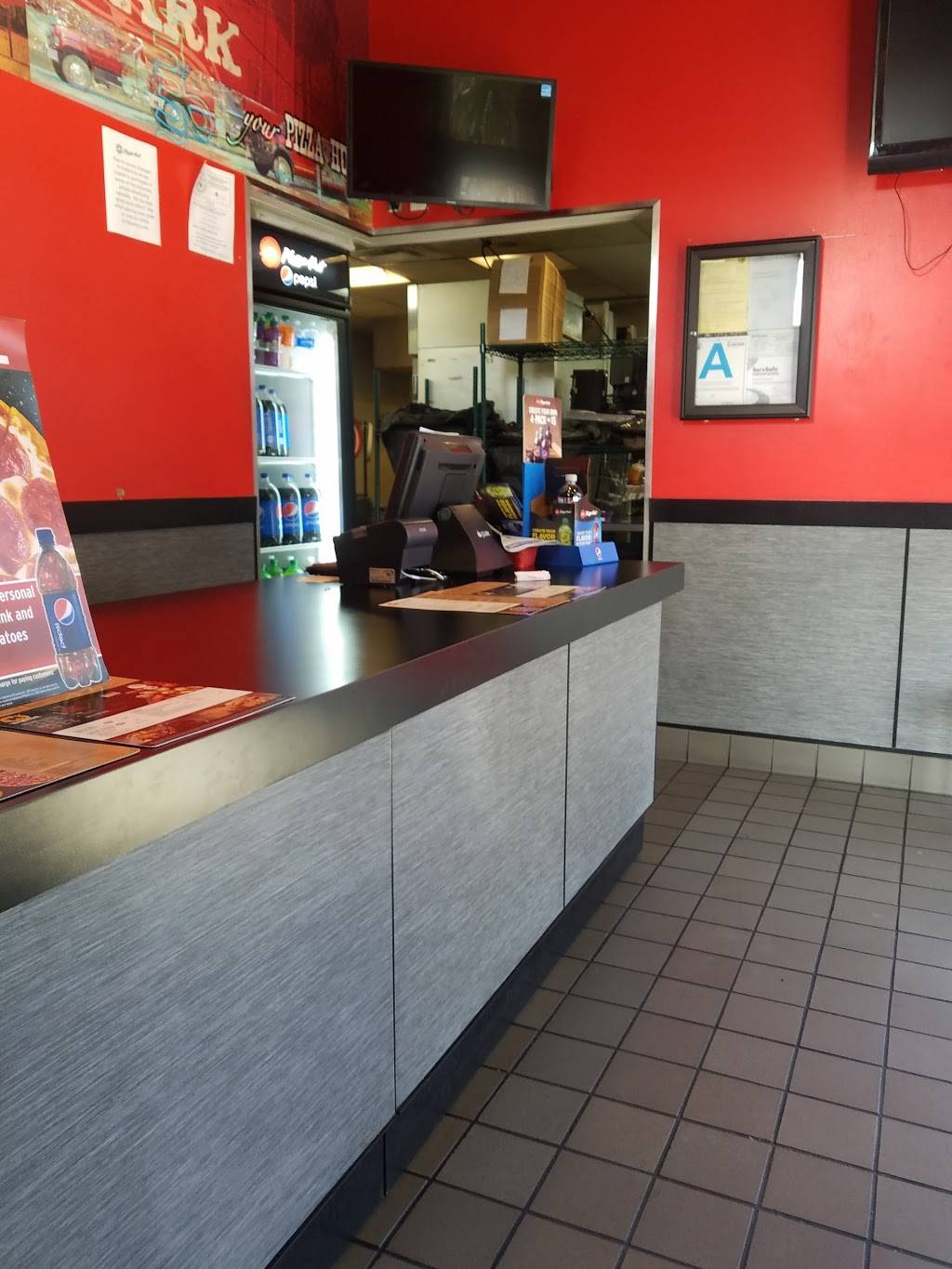 Pizza Hut | restaurant | 6048 Pacific Blvd, Huntington Park, CA 90255, USA | 3235852500 OR +1 323-585-2500