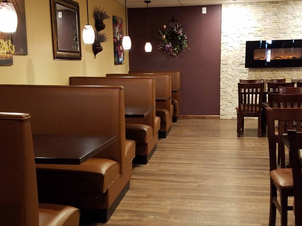 Canton Inn | restaurant | 303 22nd St, Hillsboro, IL 62049, USA | 2175322108 OR +1 217-532-2108