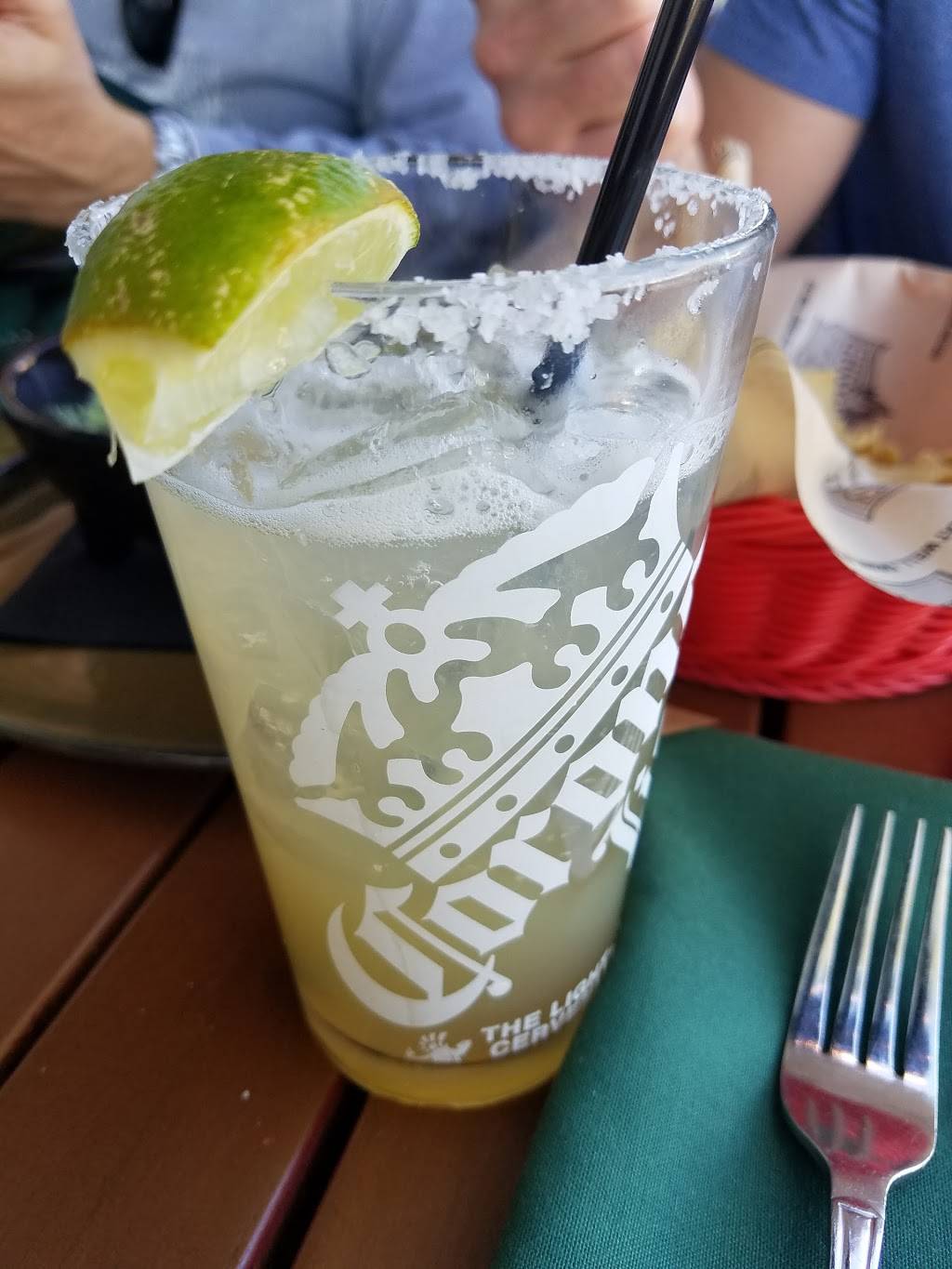 Hussongs Cantina | restaurant | 740 S Rampart Blvd #7, Las Vegas, NV 89145, USA | 7027782160 OR +1 702-778-2160