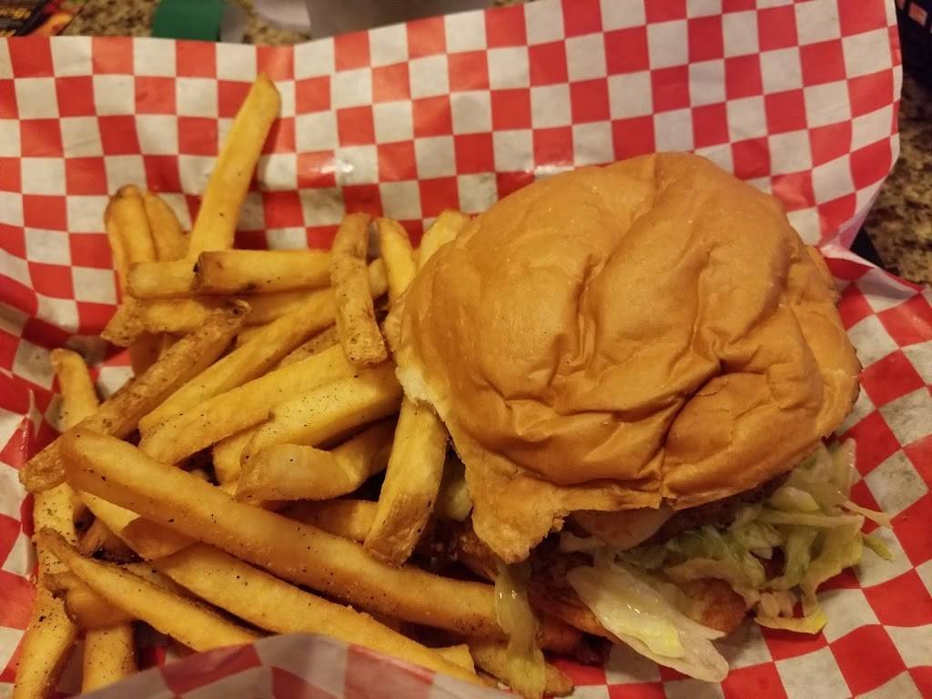 Chandlers Burger Bistro | restaurant | 10533 Harrison Ave, Harrison, OH 45030, USA | 5132020439 OR +1 513-202-0439