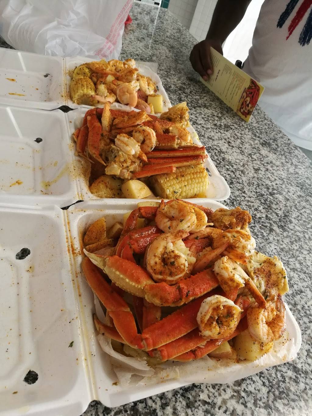 This Is Wings & Seafood | restaurant | 1204 Reisterstown Rd, Pikesville, MD 21208, USA | 4435013180 OR +1 443-501-3180