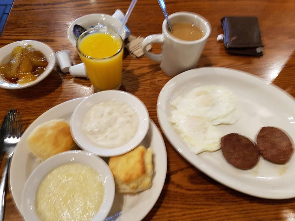 Cracker Barrel Old Country Store | restaurant | 5205 Detroit Rd, Sheffield Lake, OH 44054, USA | 4409347777 OR +1 440-934-7777