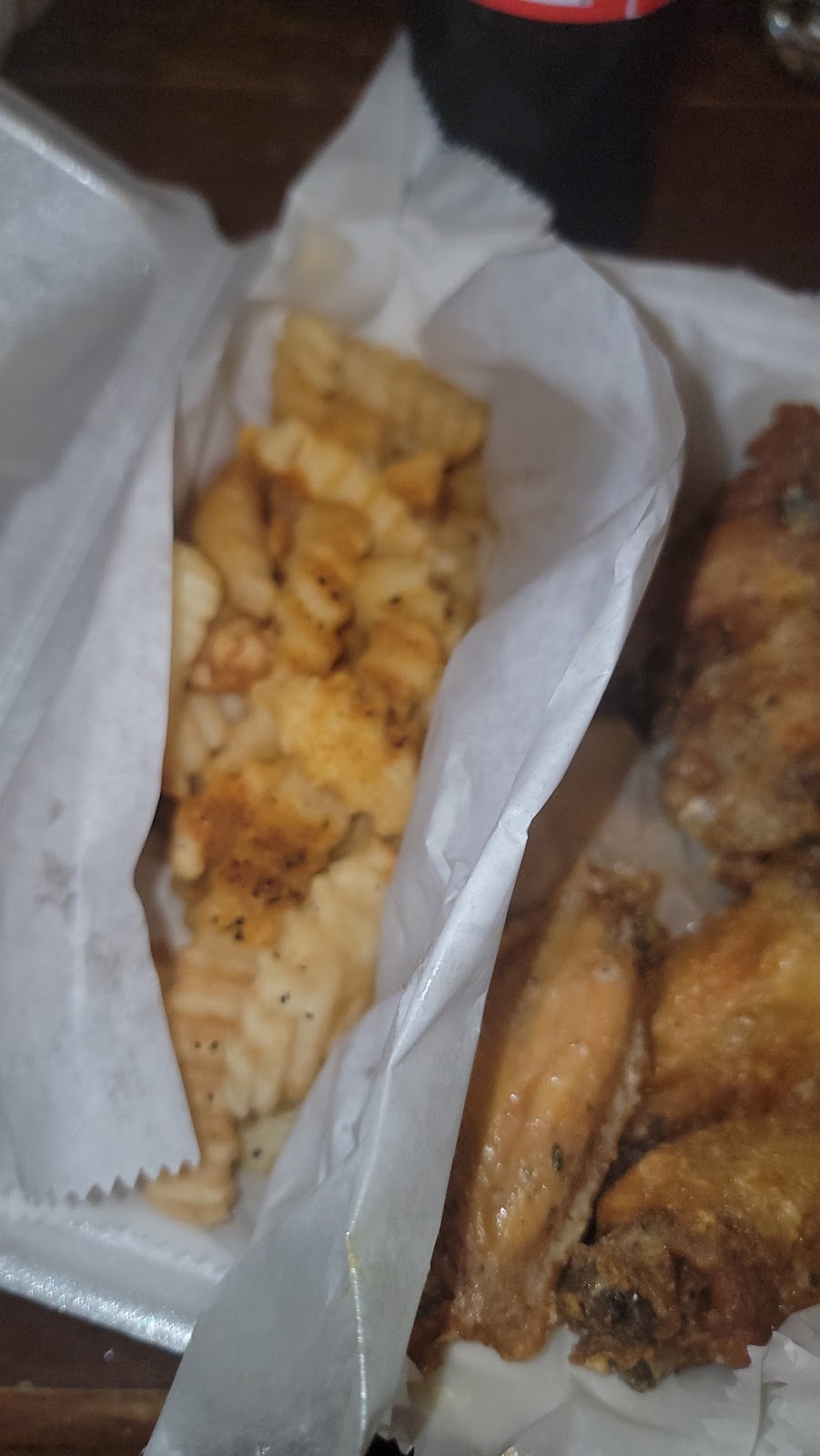 Wj Wings & Seafood | restaurant | Memphis, TN 38114, USA | 9015902265 OR +1 901-590-2265