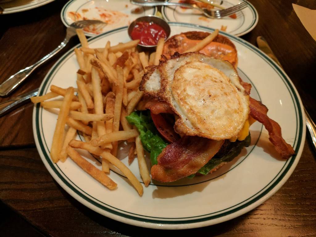 Daily Grill | restaurant | 347 Geary St, San Francisco, CA 94102, USA | 4156165000 OR +1 415-616-5000