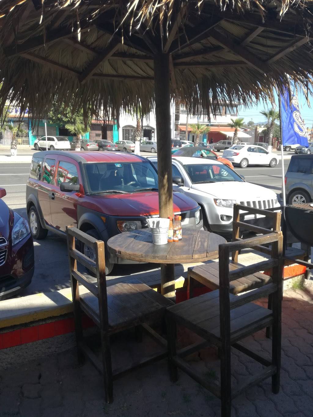 Mariscos La Vikinga | restaurant | Blvd. Benito Juárez 105-8, Hacienda Floresta del Mar, 22703 Rosarito, B.C., Mexico | 016611206627 OR +52 661 120 6627