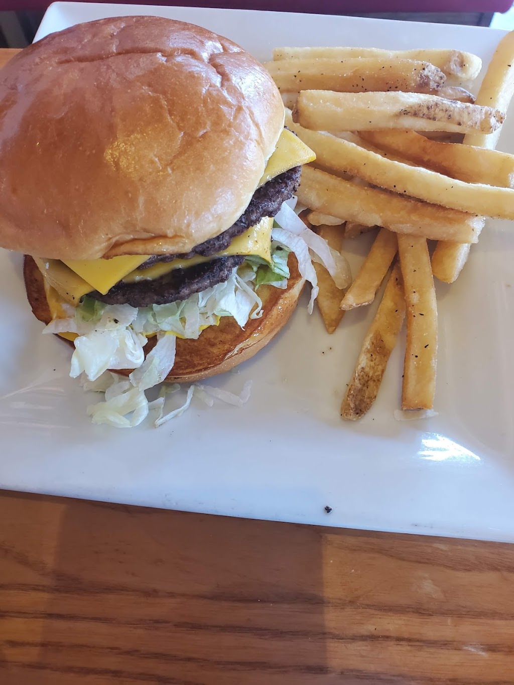 Chilis Grill & Bar | restaurant | 3020 S Glenstone Ave, Springfield, MO 65804, USA | 4178863630 OR +1 417-886-3630