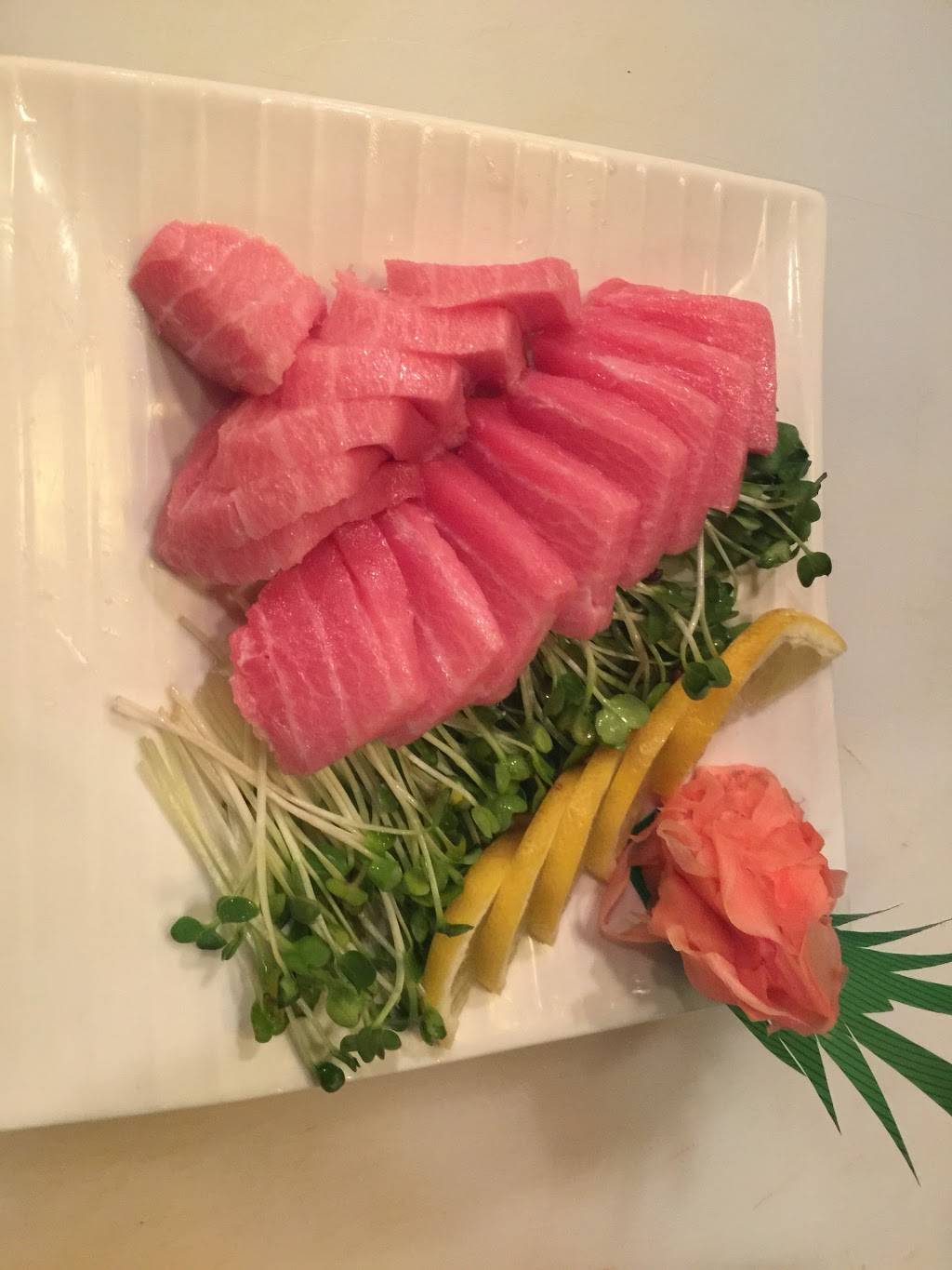 Tokyo Moon | restaurant | 1600 Garth Brooks Blvd #125, Yukon, OK 73099, USA | 4054947111 OR +1 405-494-7111