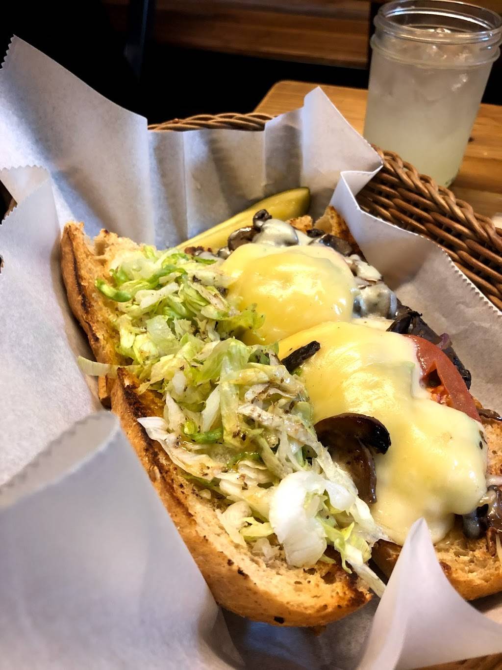 Pickle Barrel | restaurant | 122 W Laurel St, Fort Collins, CO 80524, USA | 9704840235 OR +1 970-484-0235