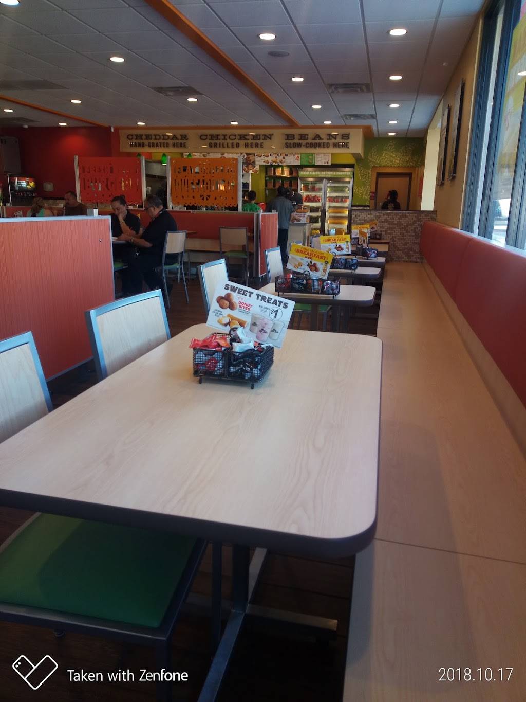 Del Taco | restaurant | 765 N Lake Ave, Pasadena, CA 91104, USA | 6262961204 OR +1 626-296-1204