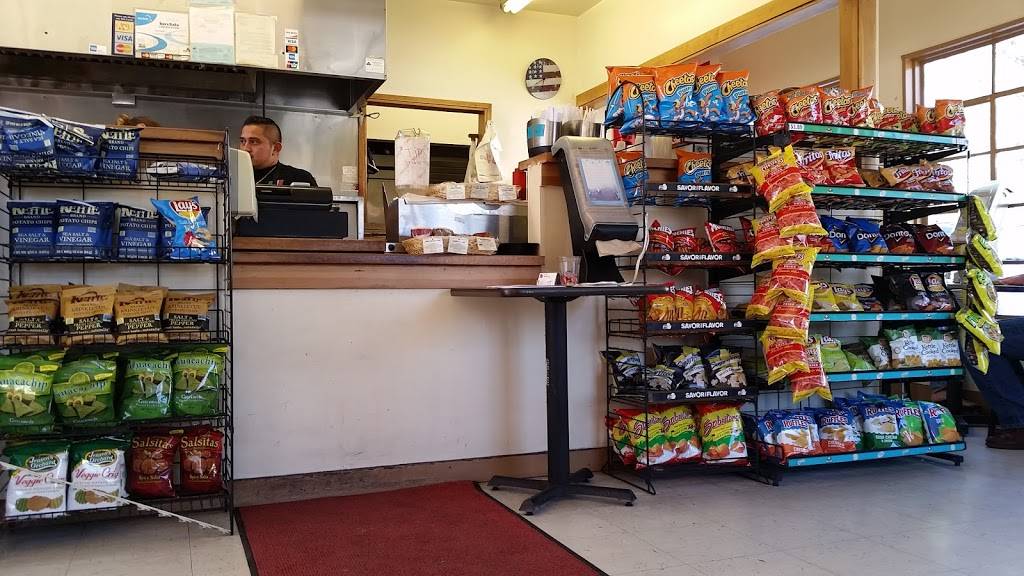 Italian Delite Sub Sandwiches | meal takeaway | 971 Front St, Novato, CA 94945, USA | 4158929221 OR +1 415-892-9221