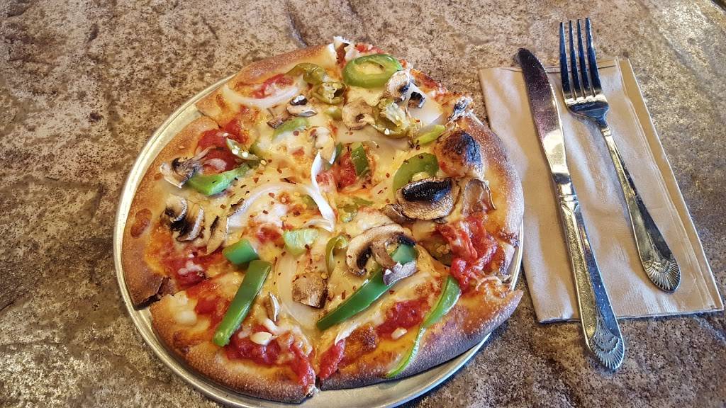 The Rock Wood Fired Pizza | restaurant | 2420 Columbia House Blvd, Vancouver, WA 98661, USA | 3606957625 OR +1 360-695-7625