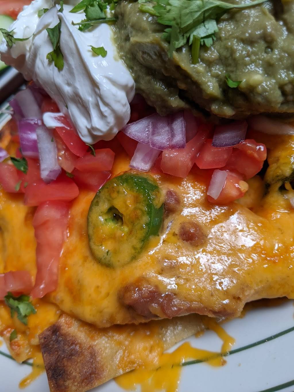 Buffalo Pub and Grill | restaurant | 717 Higuera St, San Luis Obispo, CA 93401, USA | 8055445534 OR +1 805-544-5534